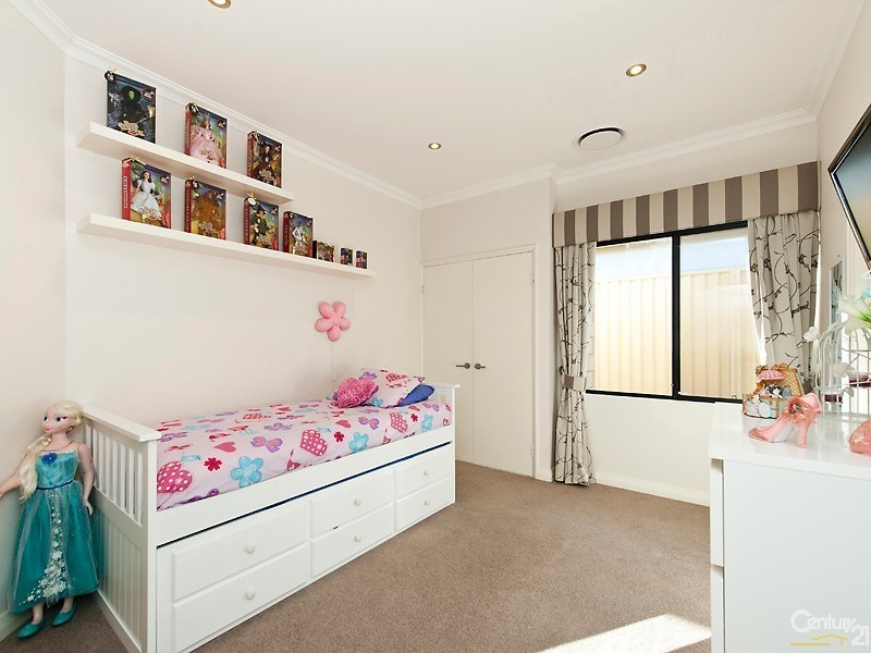 28 Kianga Crescent, Burns Beach WA 6028