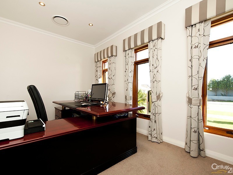 28 Kianga Crescent, Burns Beach WA 6028