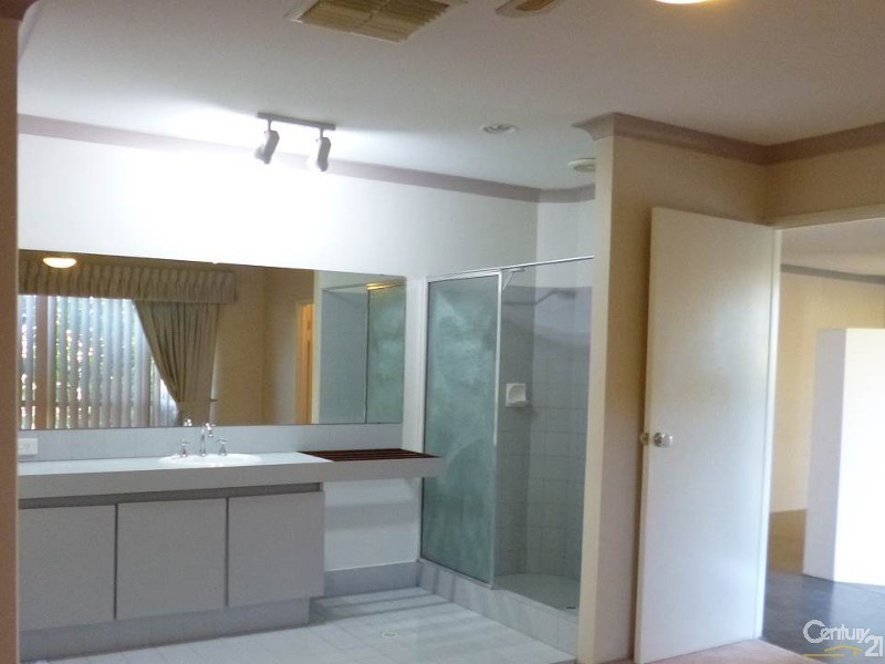 15 Ullswater Glade, Joondalup WA 6027