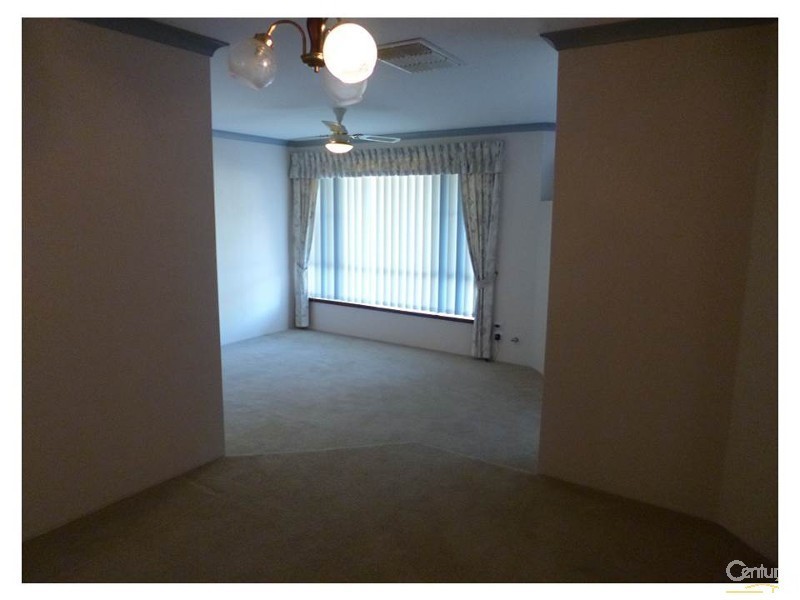 15 Ullswater Glade, Joondalup WA 6027