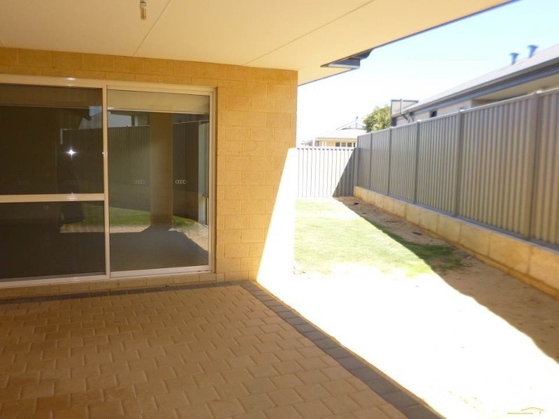 10 Kendal Turn, Alkimos WA 6038