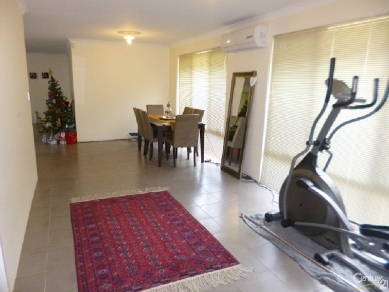 4 Carrabelle St, Butler WA 6036