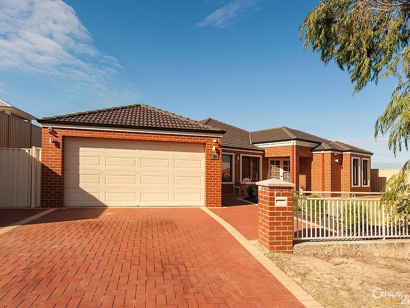 10 Yandi Way, Carramar WA 6031