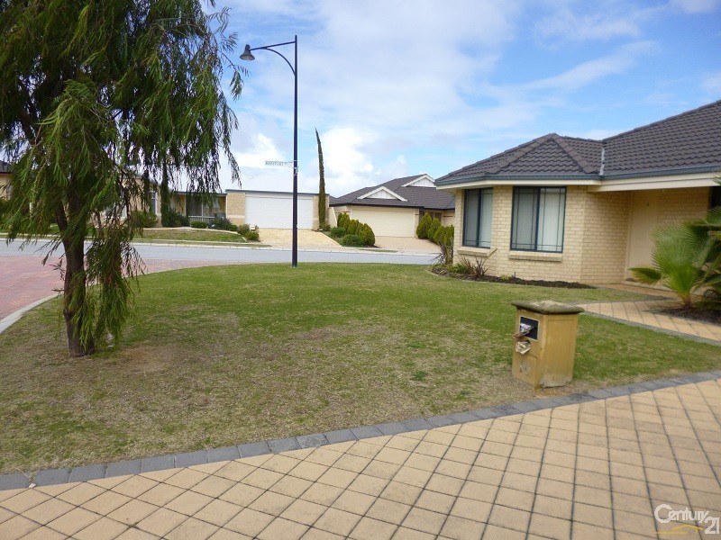 10 Fordwich Street, Butler WA 6036