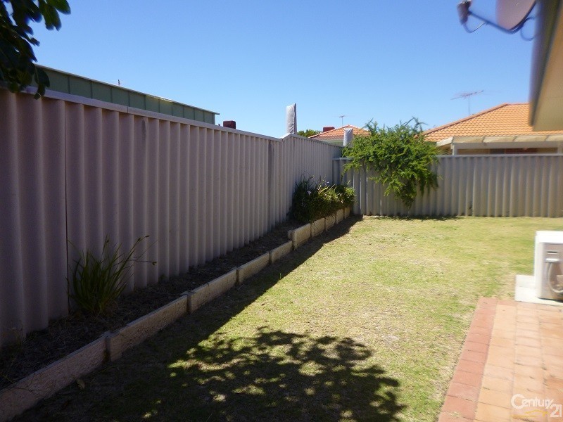 10 Keppoch Court, Kinross WA 6028