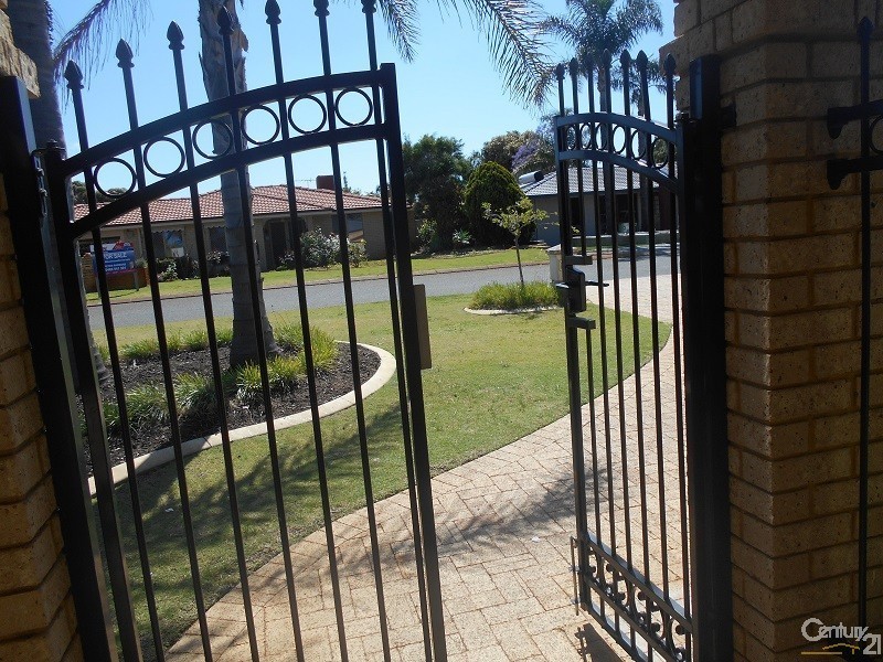 11 Bodensee Grove, Joondalup WA 6027