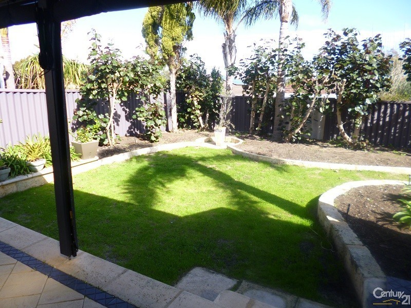 11 Bodensee Grove, Joondalup WA 6027