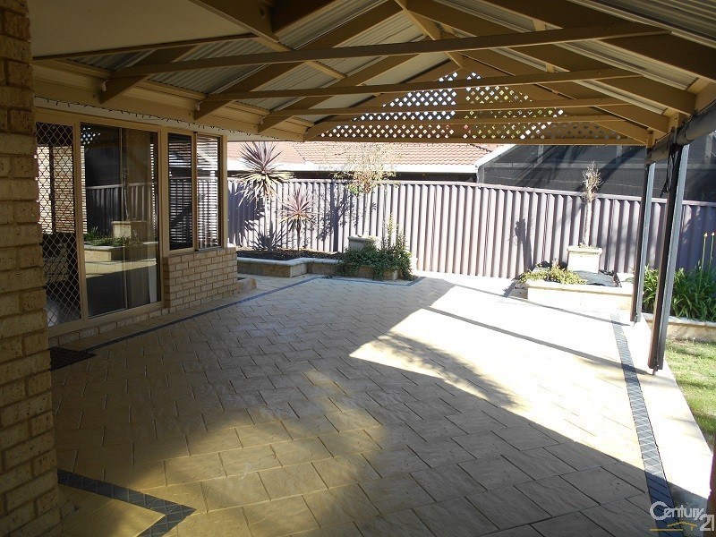 11 Bodensee Grove, Joondalup WA 6027