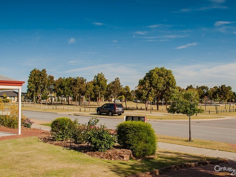 88 Pinegrove Drive, Ellenbrook WA 6069