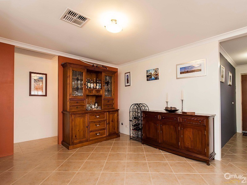 88 Pinegrove Drive, Ellenbrook WA 6069