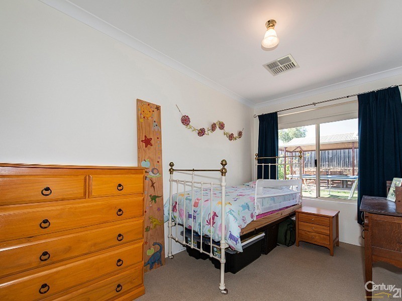 88 Pinegrove Drive, Ellenbrook WA 6069