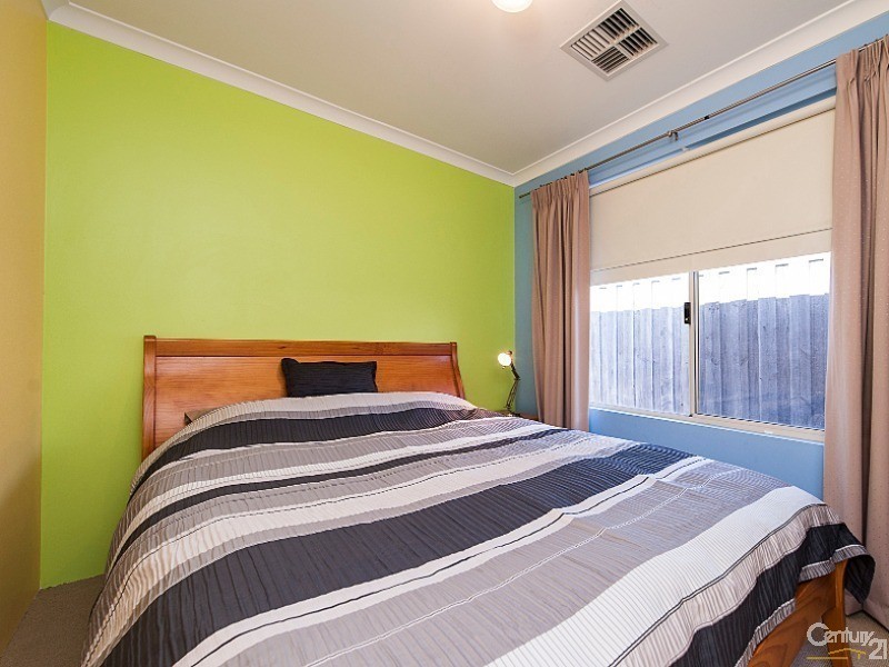 88 Pinegrove Drive, Ellenbrook WA 6069