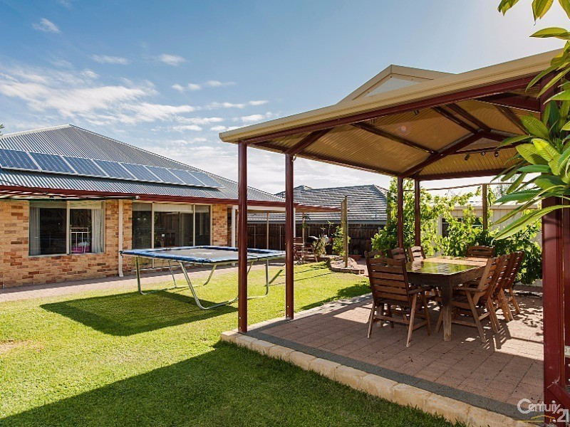 88 Pinegrove Drive, Ellenbrook WA 6069