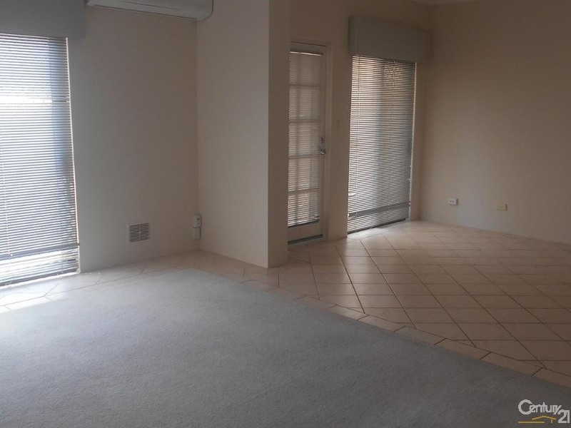 6/8 Bethnal Green, Joondalup WA 6027