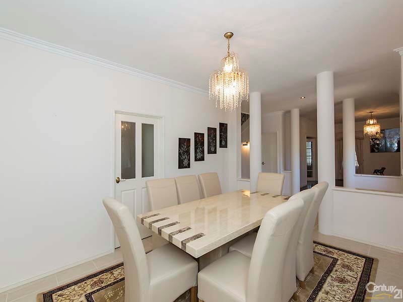 19 Carlton Turn, Currambine WA 6028