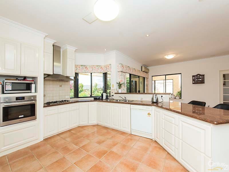 19 Carlton Turn, Currambine WA 6028