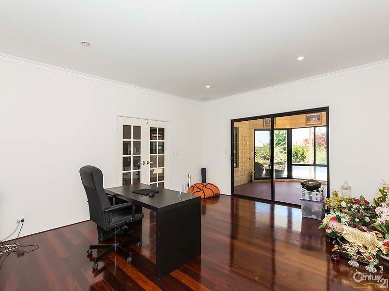 19 Carlton Turn, Currambine WA 6028