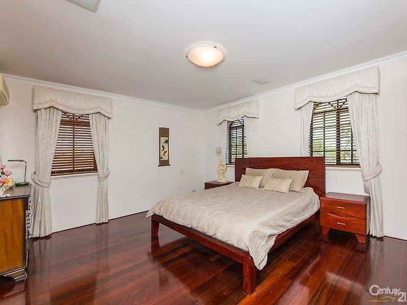 19 Carlton Turn, Currambine WA 6028