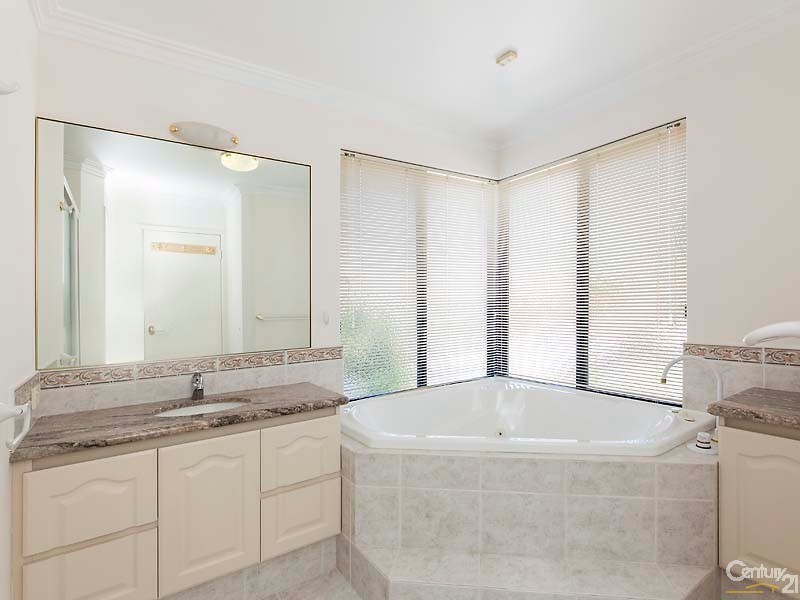 19 Carlton Turn, Currambine WA 6028