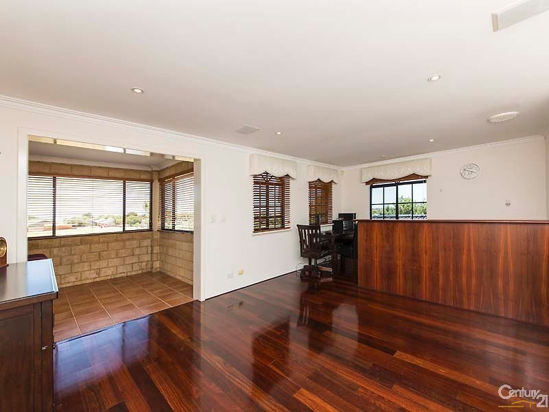 19 Carlton Turn, Currambine WA 6028