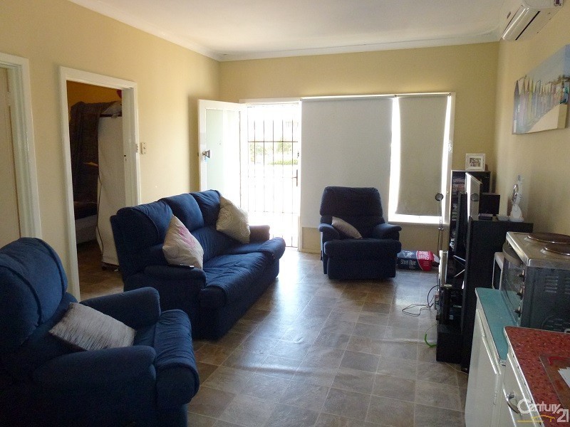 9 Laurel Street, Mullaloo WA 6027