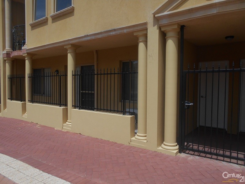 3/38 Grand Boulevard, Joondalup WA 6027