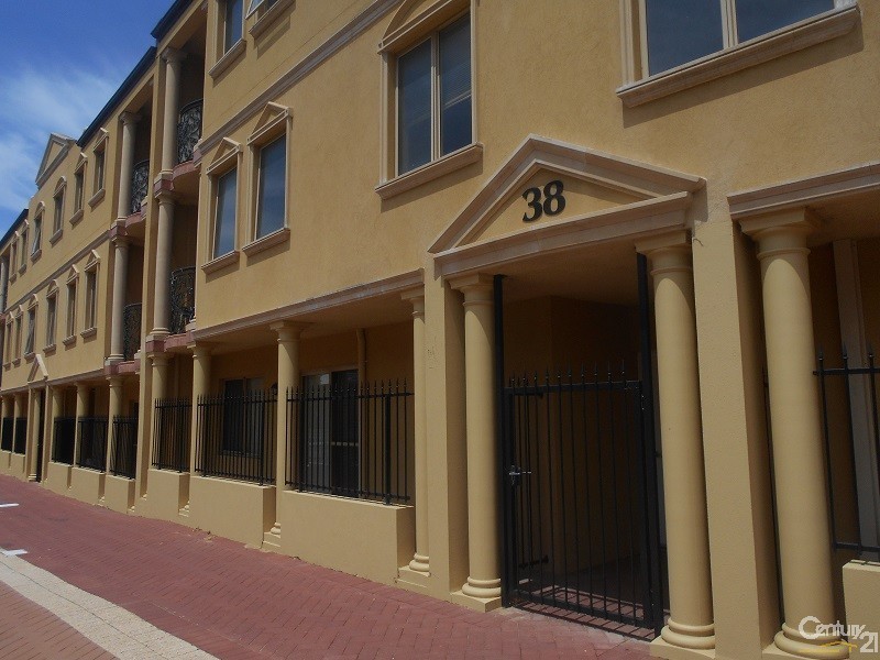 3/38 Grand Boulevard, Joondalup WA 6027