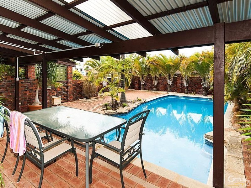 9 Eastwood Way, Hamersley WA 6022