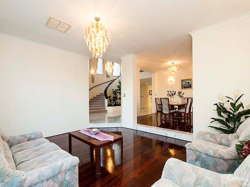 20  Mabena Place, Ocean Reef WA 6027