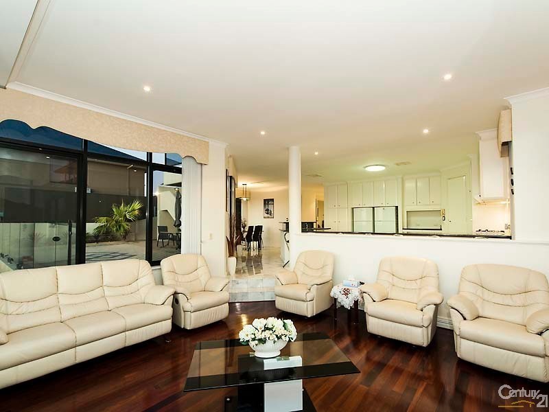 20  Mabena Place, Ocean Reef WA 6027