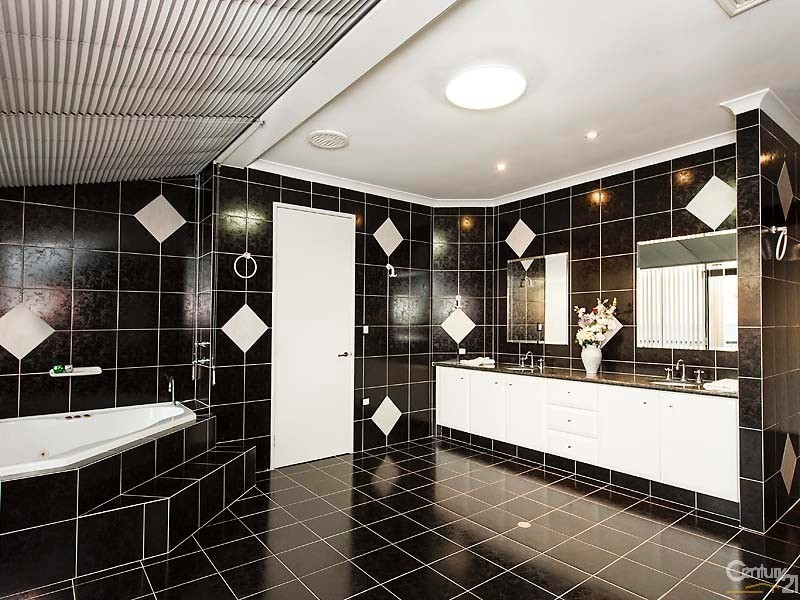 20  Mabena Place, Ocean Reef WA 6027