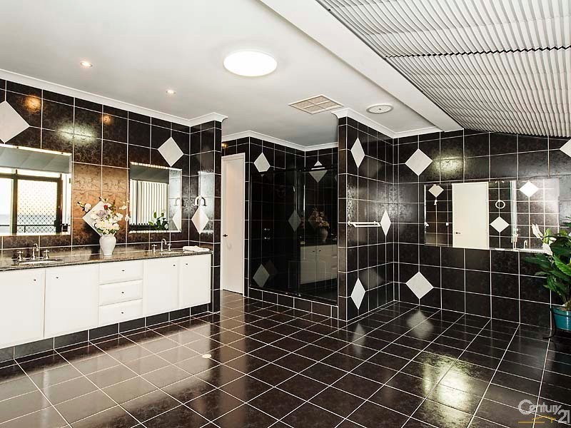 20  Mabena Place, Ocean Reef WA 6027