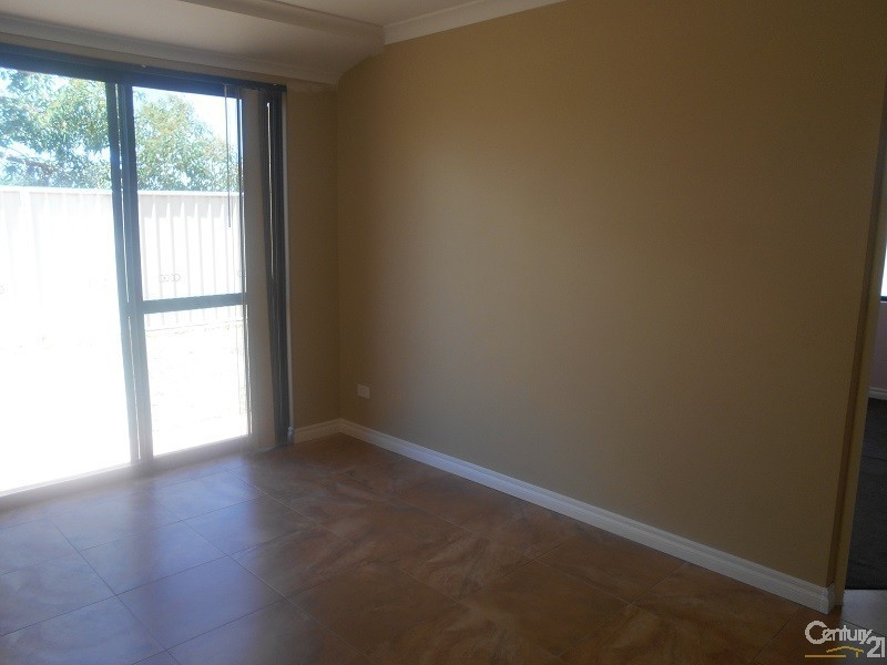 24 Carbine Loop, Banksia Grove WA 6031