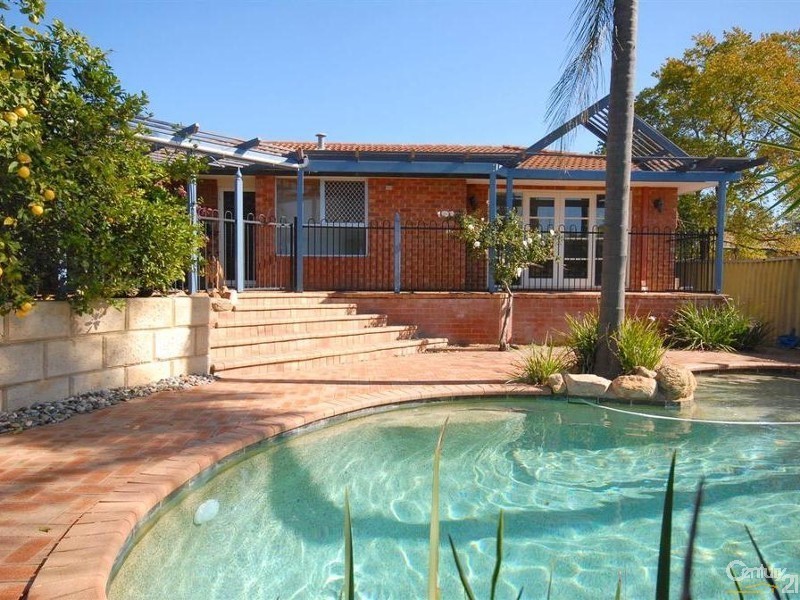 5 Sherington Way, Greenwood WA 6024