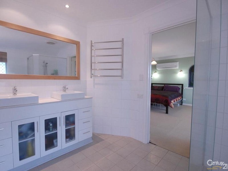 5 Sherington Way, Greenwood WA 6024