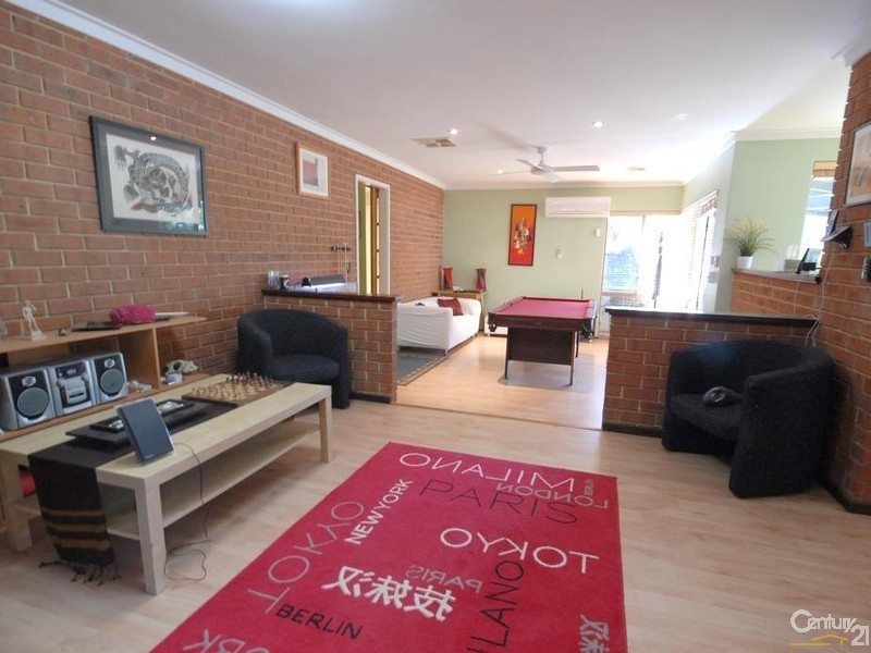 5 Sherington Way, Greenwood WA 6024