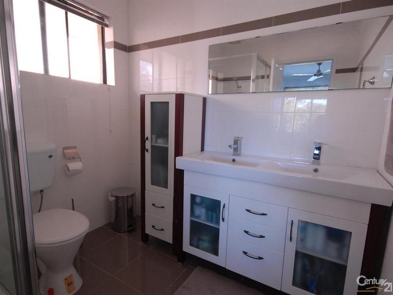 55 Creaney Drive, Kingsley WA 6026