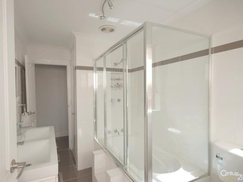 55 Creaney Drive, Kingsley WA 6026