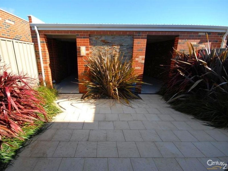 14B Dania Way, Butler WA 6036