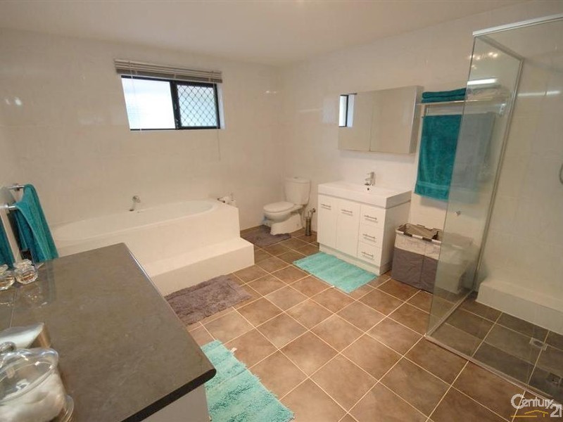 205 Erindale Road, Hamersley WA 6022