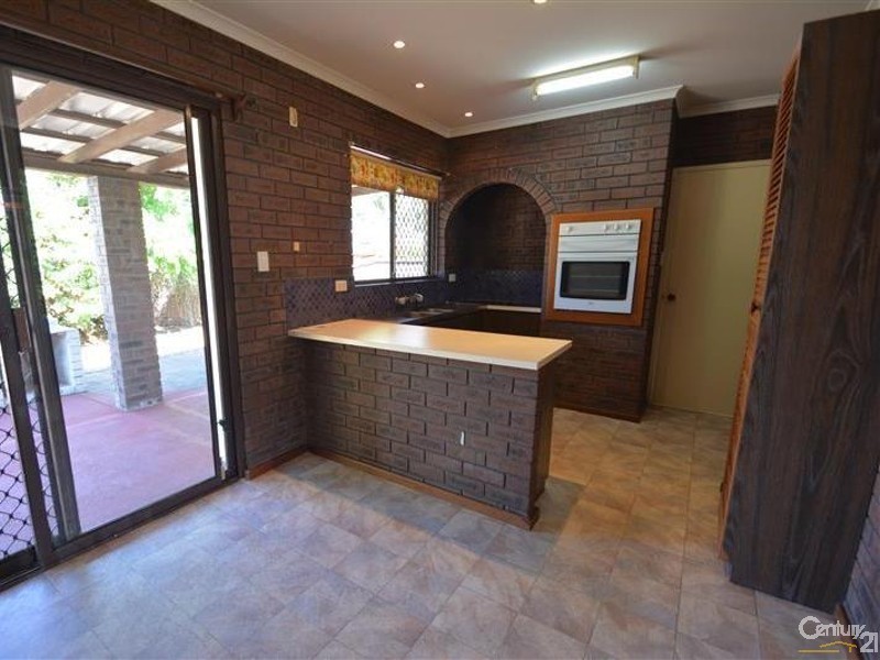 2 Colgrave Way, Duncraig WA 6023