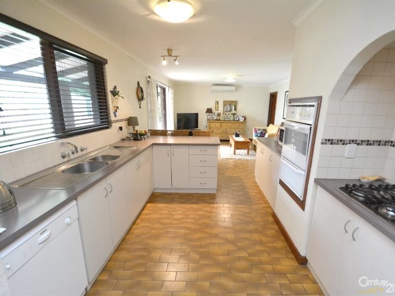 28 Penistone Street, Greenwood WA 6024