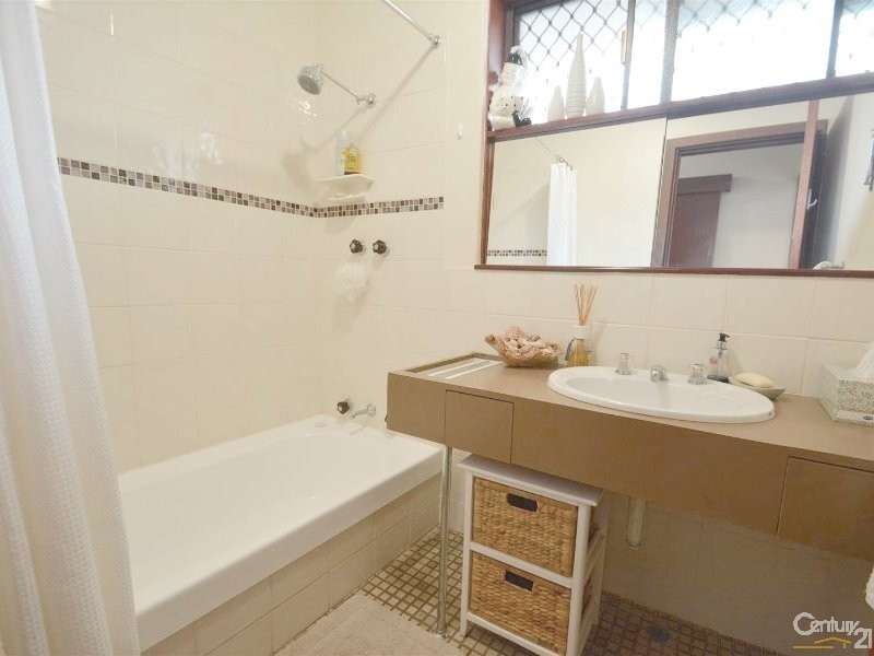 28 Penistone Street, Greenwood WA 6024