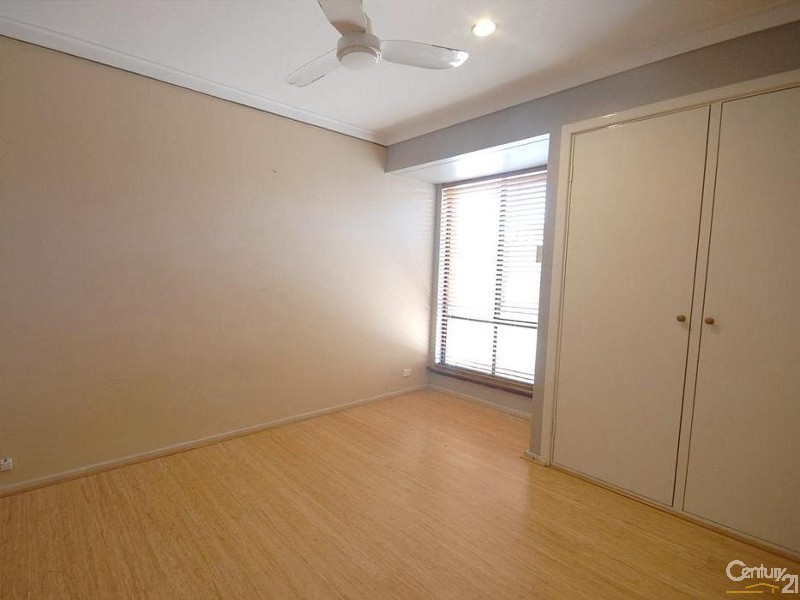 29 Wandearah Way, Kingsley WA 6026