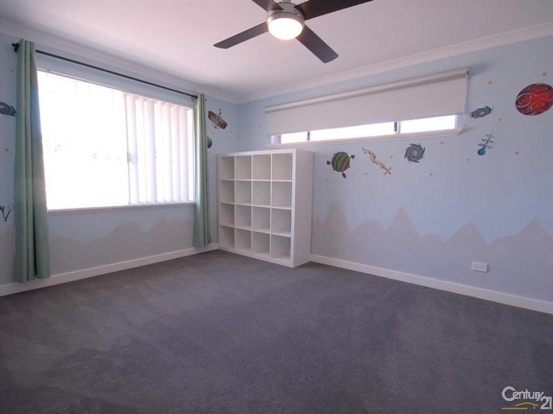 17 Backhouse Road, Kingsley WA 6026