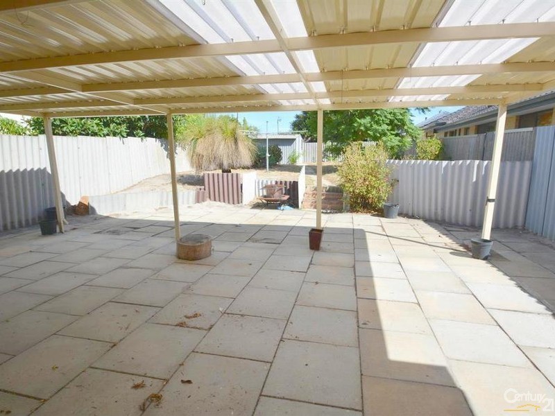 22b Colwyn Road, Bayswater WA 6053