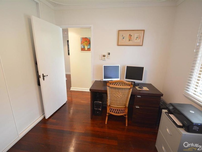 80 Ardleigh Cresent, Hamersley WA 6022