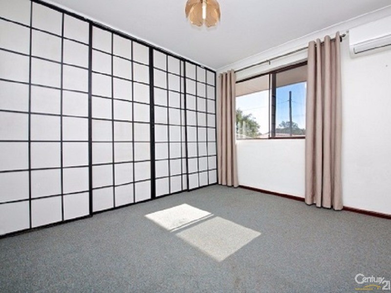 55 Coniston Way, Balga WA 6061