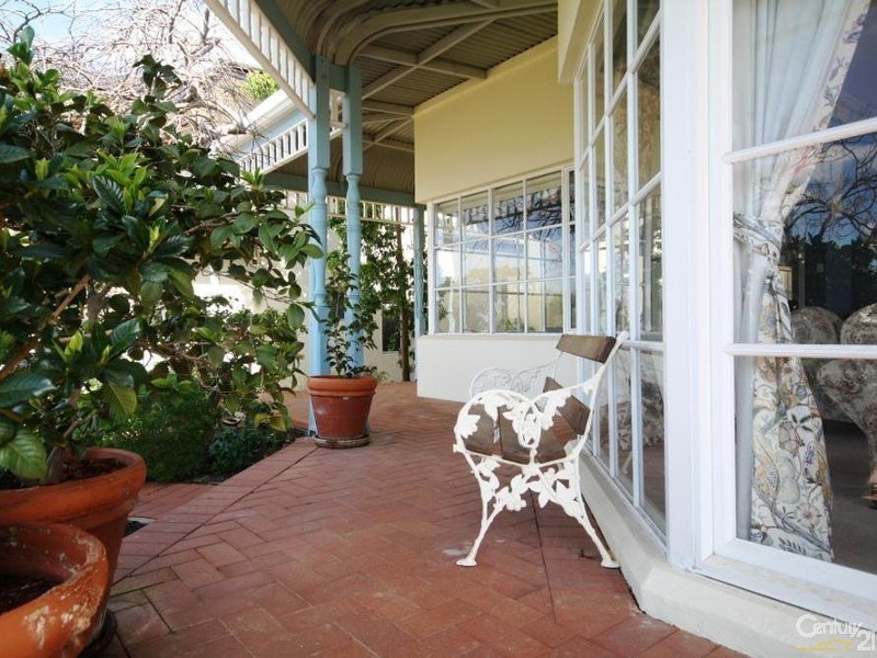 11 Balwarra Avenue, Dianella WA 6059