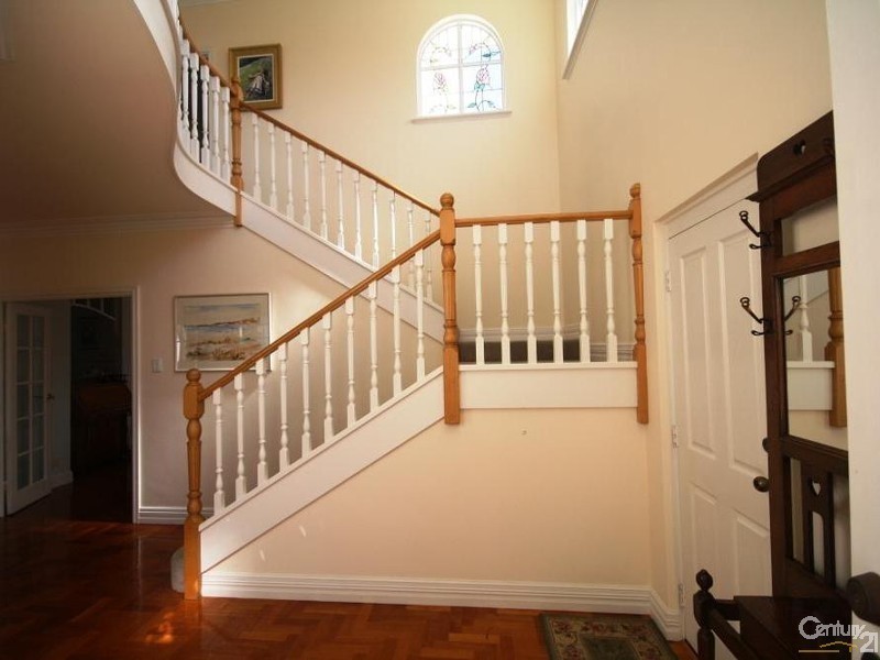 11 Balwarra Avenue, Dianella WA 6059